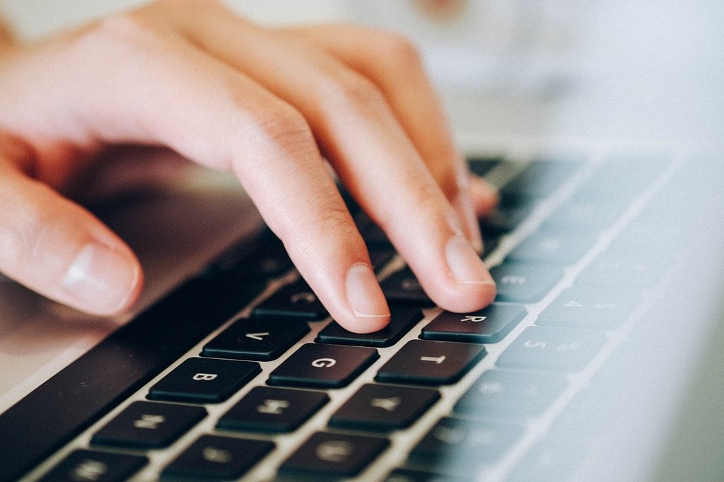 Optimiser la gestion administrative grâce à une secrétaire indépendante